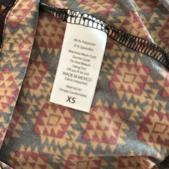 🍁 Lularoe “MAXI” skirt gold & burgandy on Black background - Picture 6 of 7